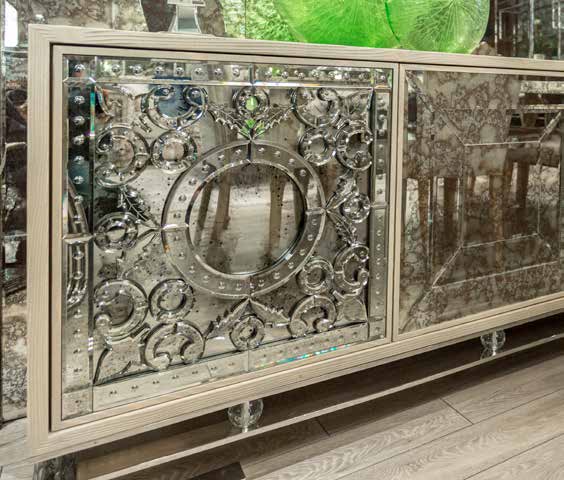 Venedik Console Image