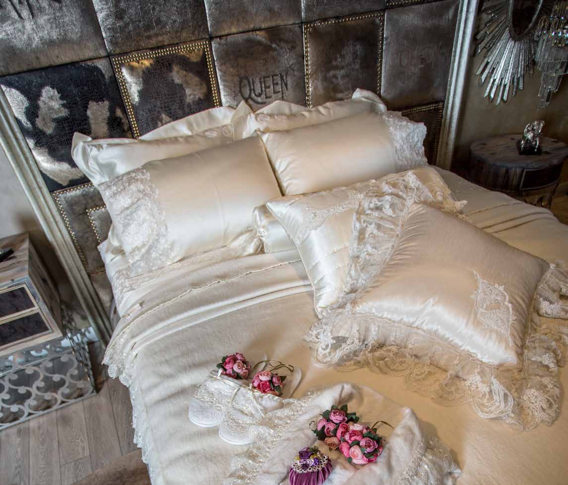 Titian Bedding Image